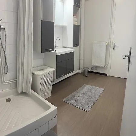 With 3 Bedrooms Daire