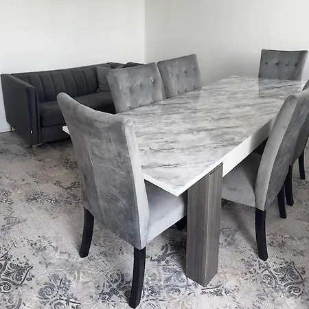With 3 Bedrooms Muret